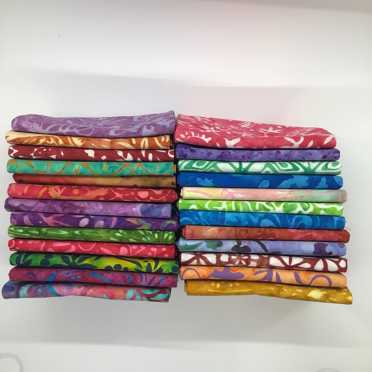 Komo Batiks Fat Quarter Bundle - 25 Pieces - Beachside Knits N Quilts